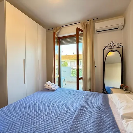 Sogno Di Mezza Estate E Pensjonat Viareggio