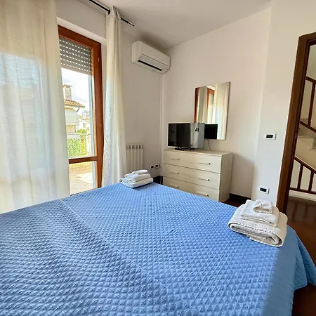 Sogno Di Mezza Estate E Viareggio